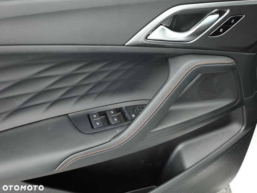 MG HS 1.5T HEV+ Excite - 12