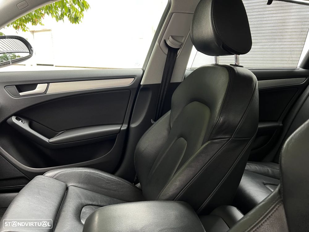 Audi A4 Avant 2.0 TDI Business Line S-line - 29