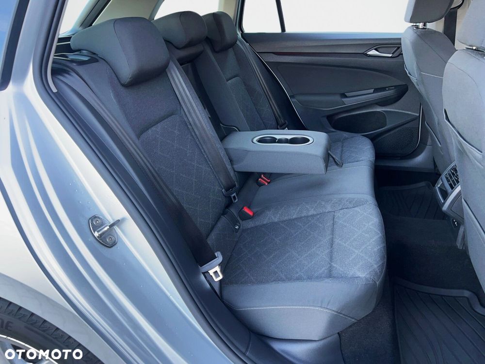 Volkswagen Golf VIII 1.5 TSI EVO Life - 13