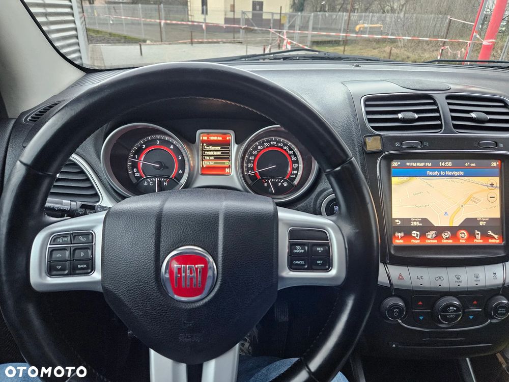 Fiat Freemont 2.0 Multijet 16V DPF Automatik Allrad Black Code - 24