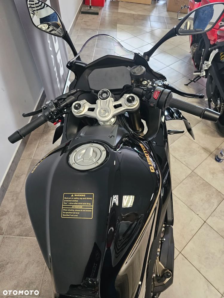 QJMOTOR SRK 800RR - 2