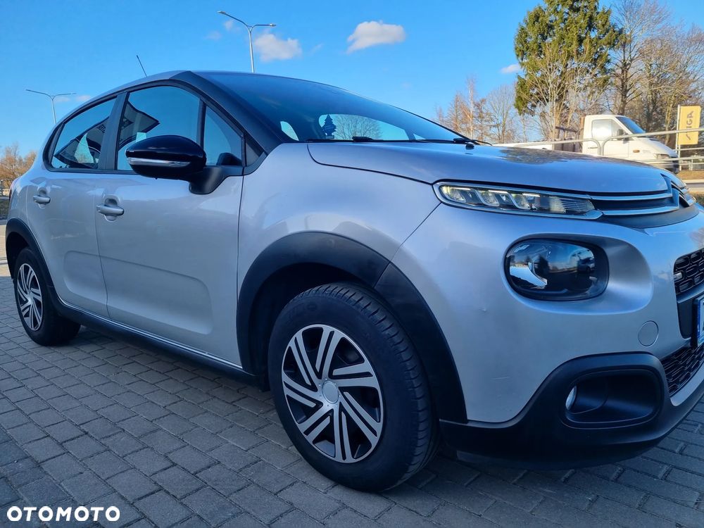 Citroën C3 Pure Tech 82 SHINE - 2