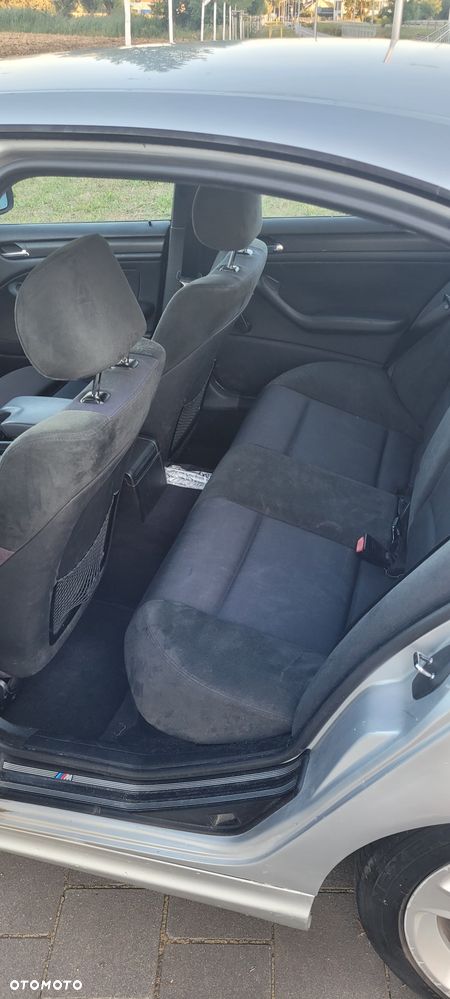 BMW Seria 3 320d - 11