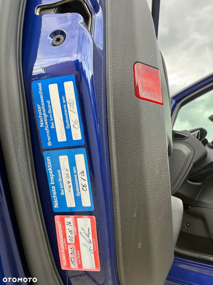 Ford Fiesta 1.0 EcoBoost STart-Stop Titanium - 35