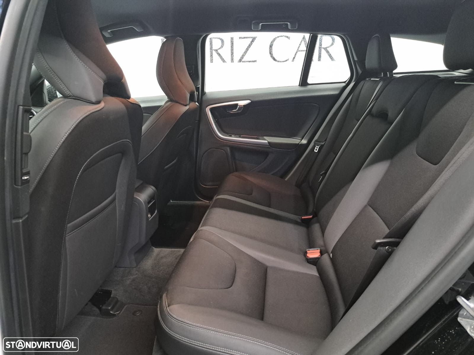 Volvo V60 - 9