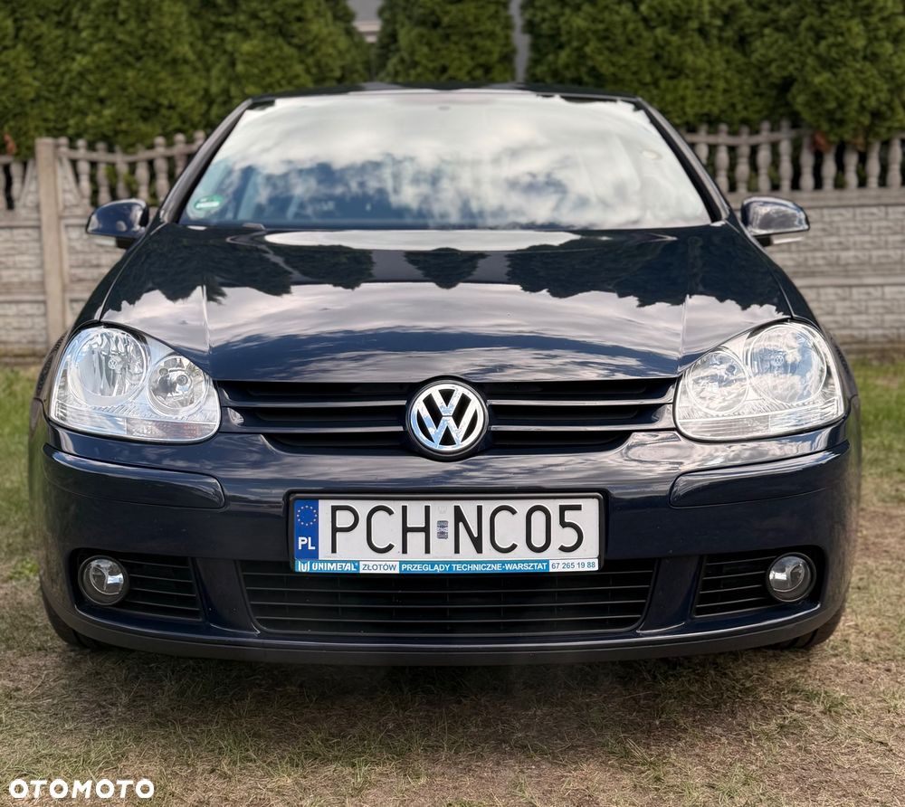 Volkswagen Golf - 1