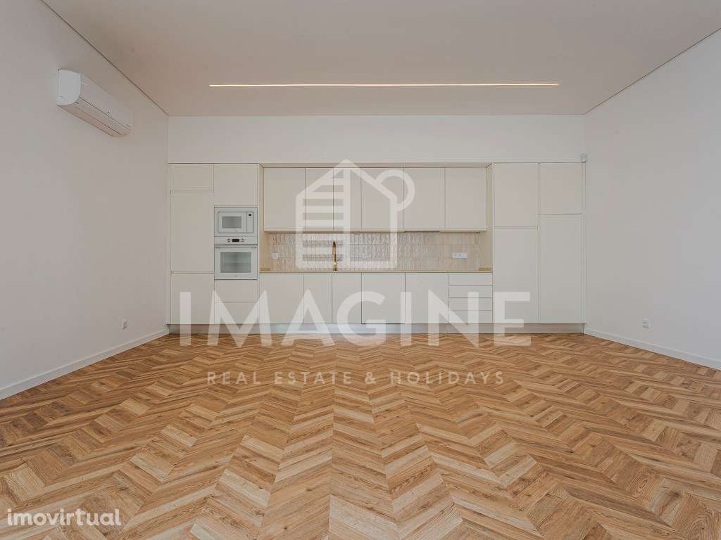 Moradia T3 Duplex com Logradouro na Palhavã - Grande imagem: 5/28