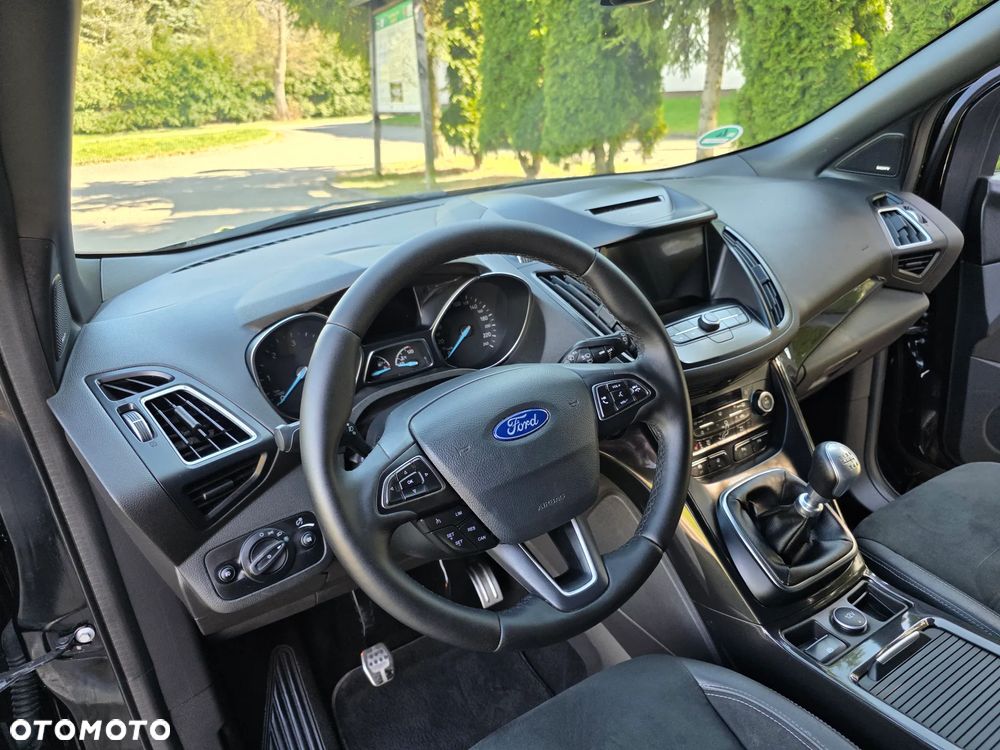 Ford Kuga 2.0 TDCi AWD ST-Line Black - 12