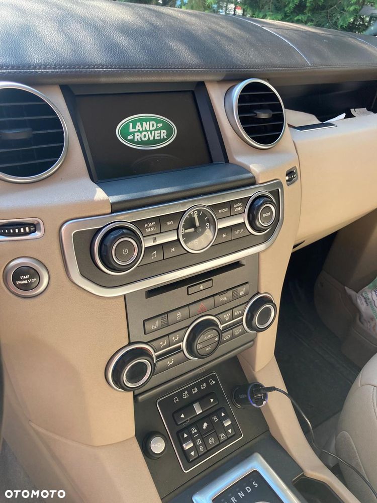 Land Rover Discovery 3.0 SD V6 HSE - 13