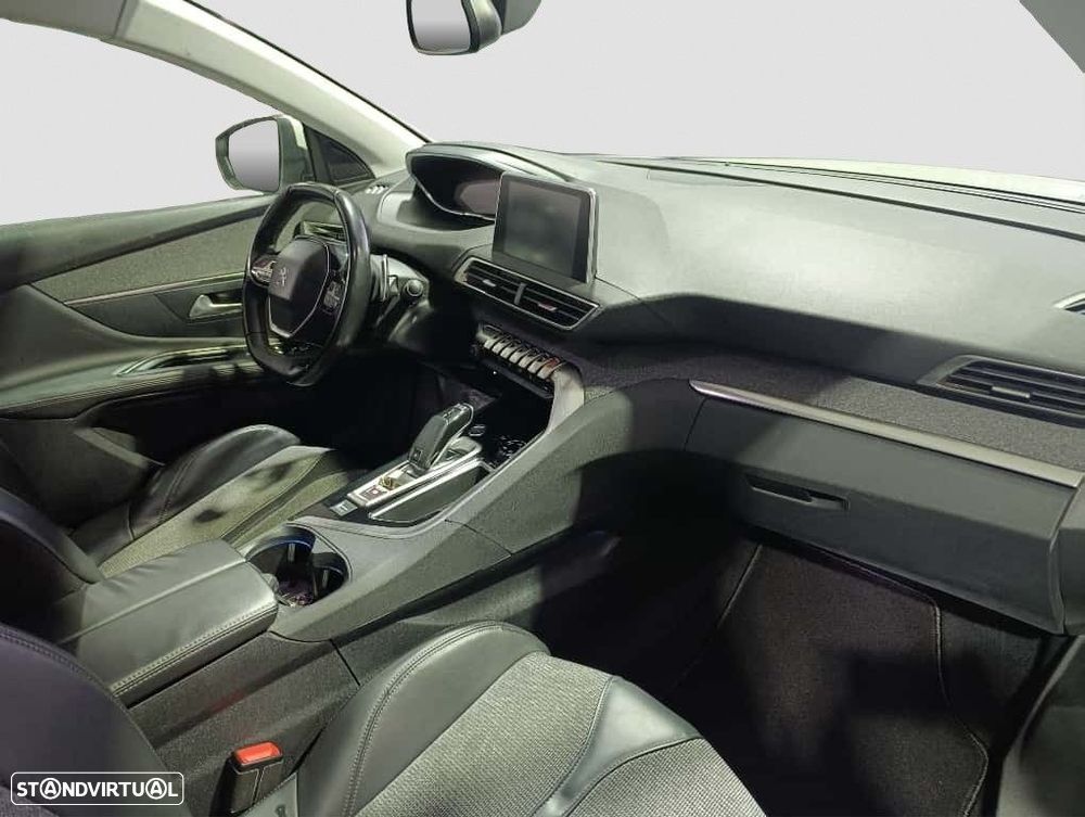 Peugeot 3008 1.2 PureTech Allure EAT8 - 7