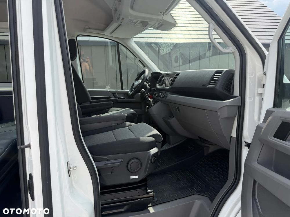 Volkswagen Crafter 2.0 TDI 177 KM Brygadówka 5 osobowa L4H2 - 9