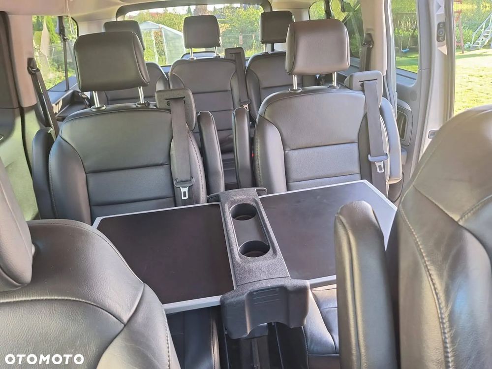 Peugeot Traveller 2.0 BlueHDi Long Business - 12