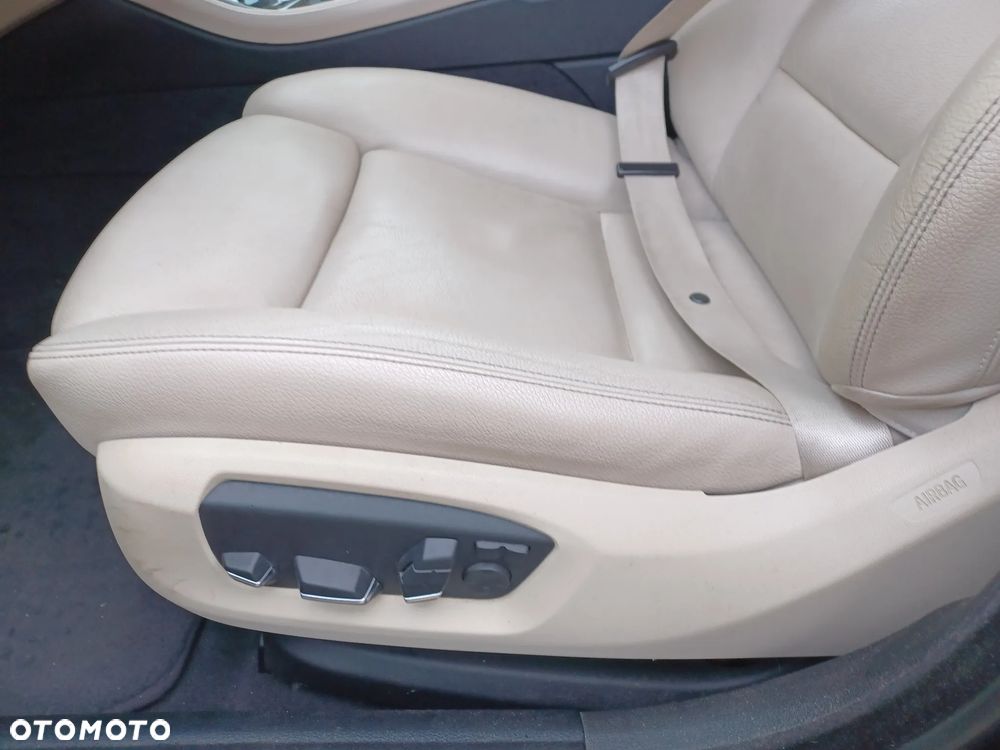 BMW Seria 5 535d Touring - 14