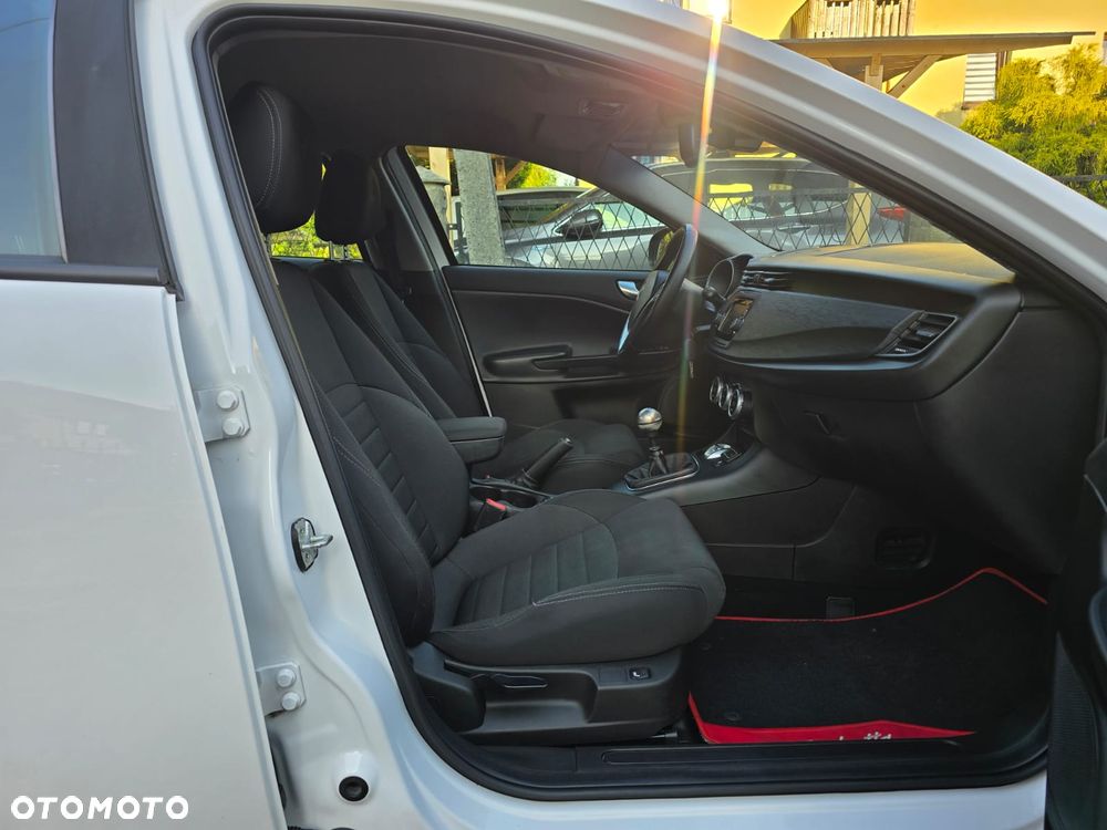 Alfa Romeo Giulietta 1.4 TB 16V Super - 31