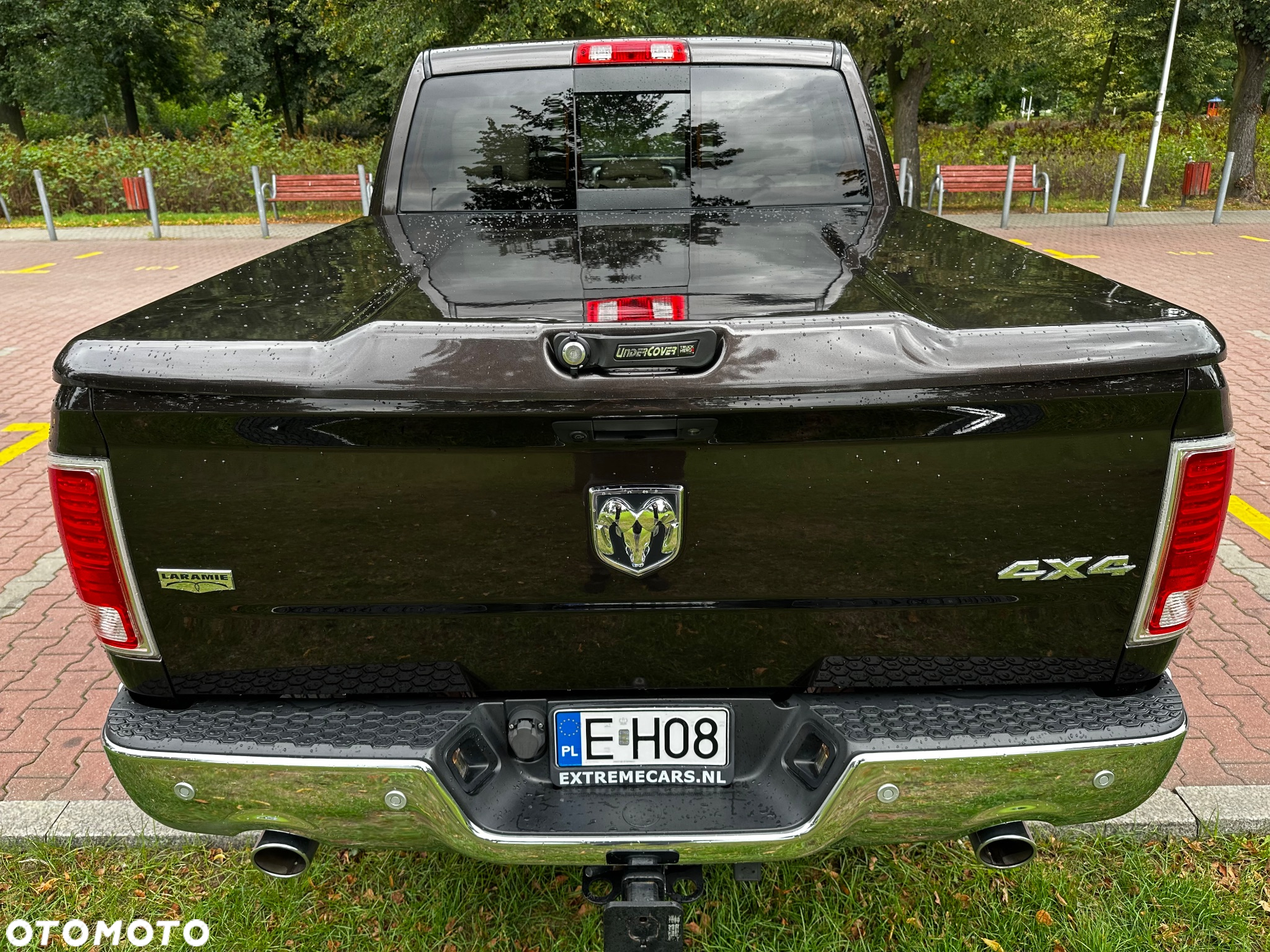 Dodge RAM 1500 5.7 4x4 - 8