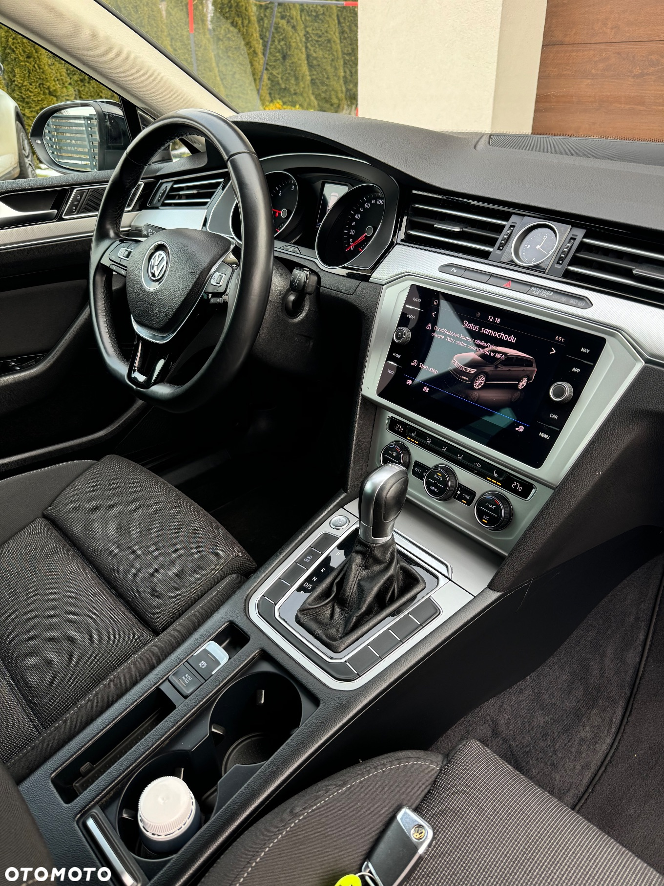 Volkswagen Passat Variant 1.6 TDI SCR DSG Comfortline - 4