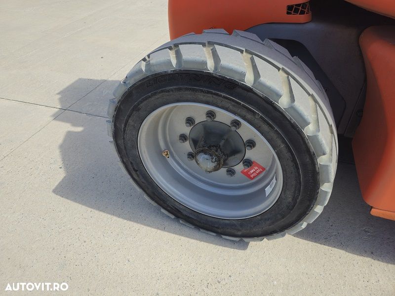 JLG M450AJ - 11