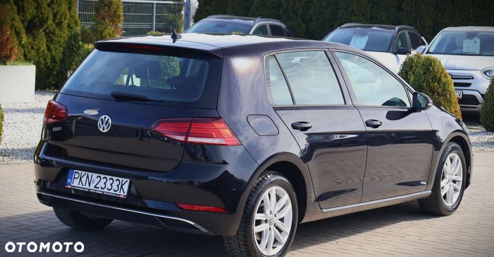 Volkswagen Golf - 8