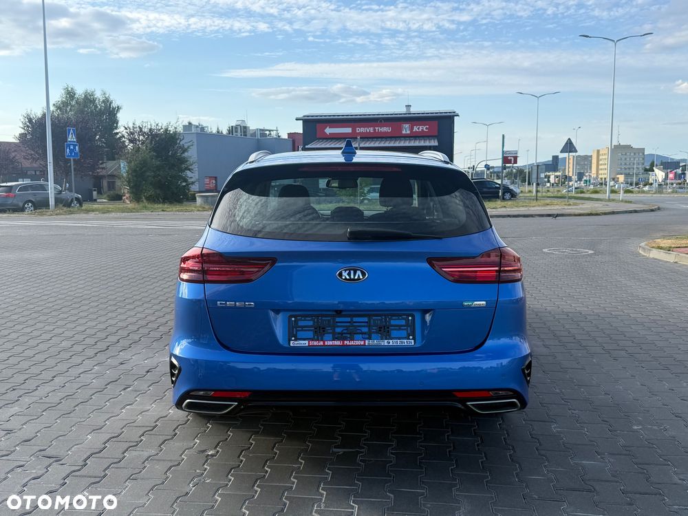 Kia Ceed 1.6 GDI PHEV L Business Line DCT - 5