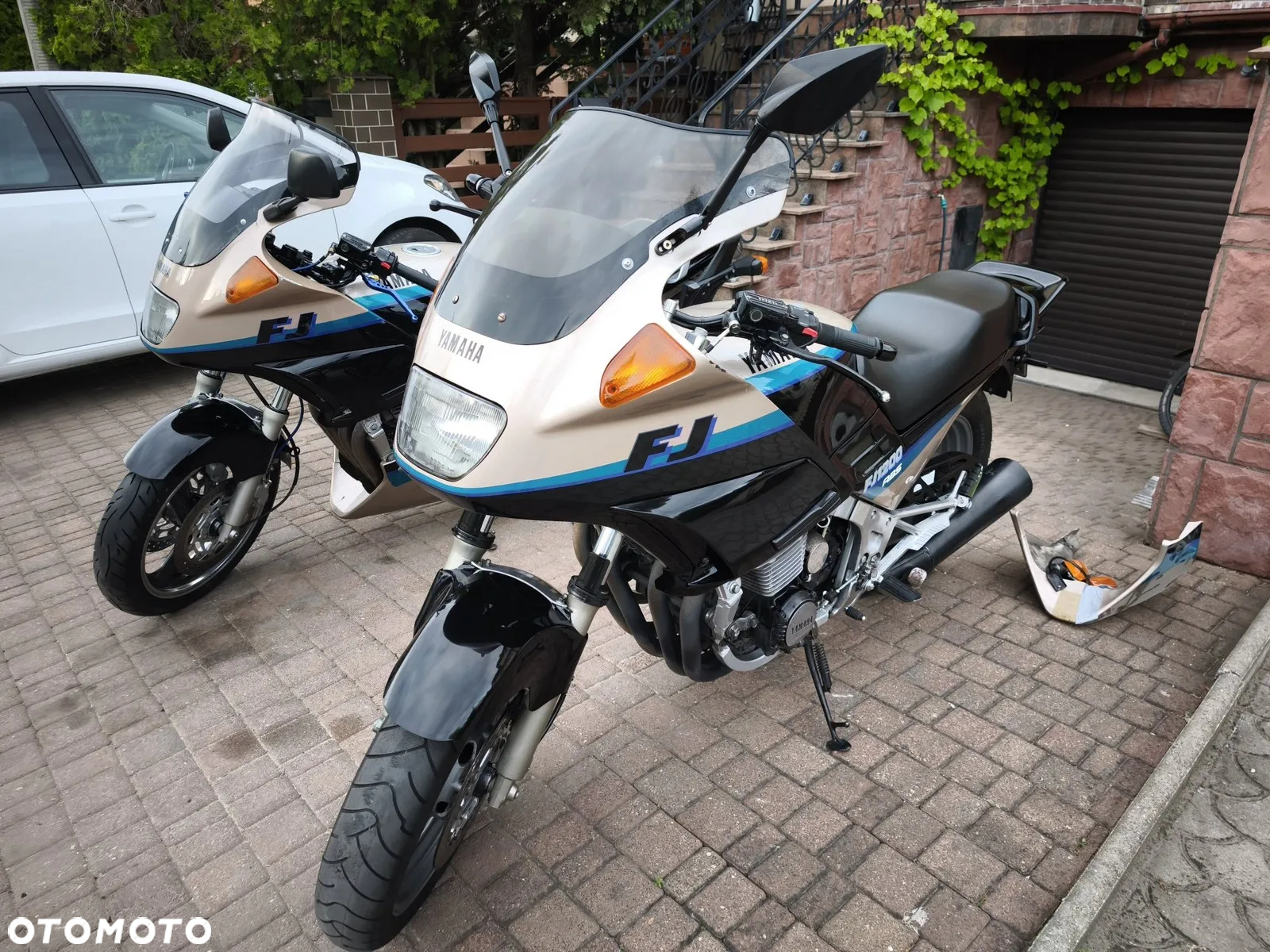 Yamaha FJ - 16