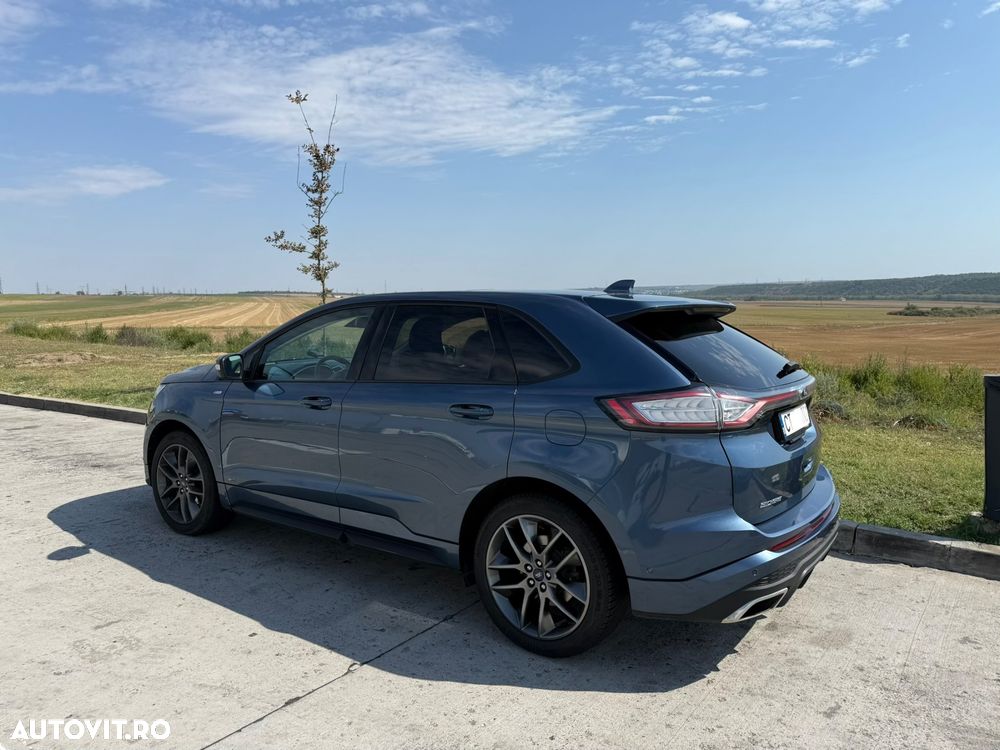 Ford Edge 2.0 TDCi Powershift Titanium - 13