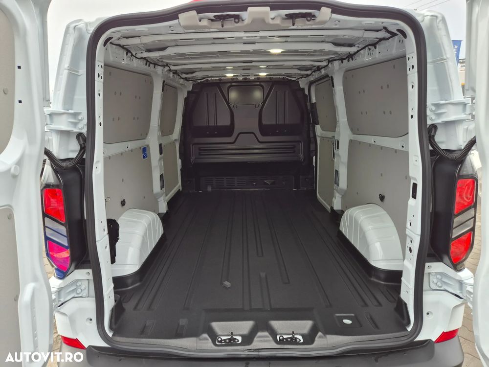 Ford Transit Custom - 12