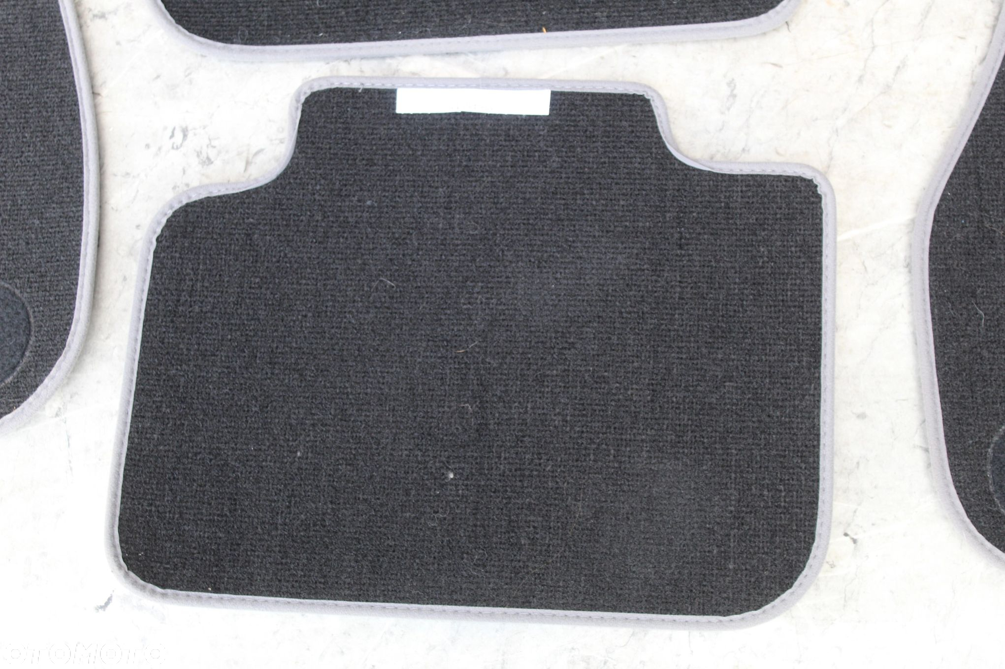 DYWANIKI WELUROWE BMW X2 F39 9484260 NOWE - 11