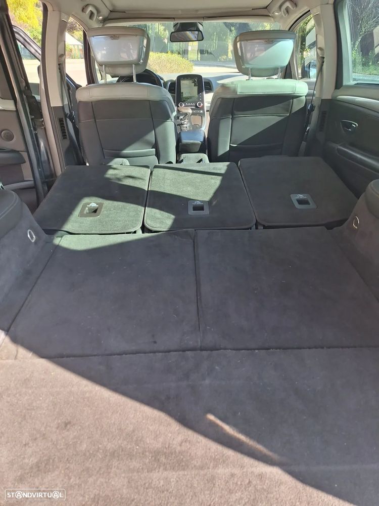 Renault Espace 1.6 dCi Initiale Paris EDC - 16