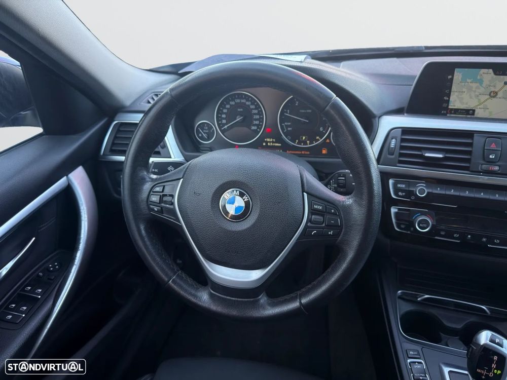 BMW 318 d Line Sport Auto - 15