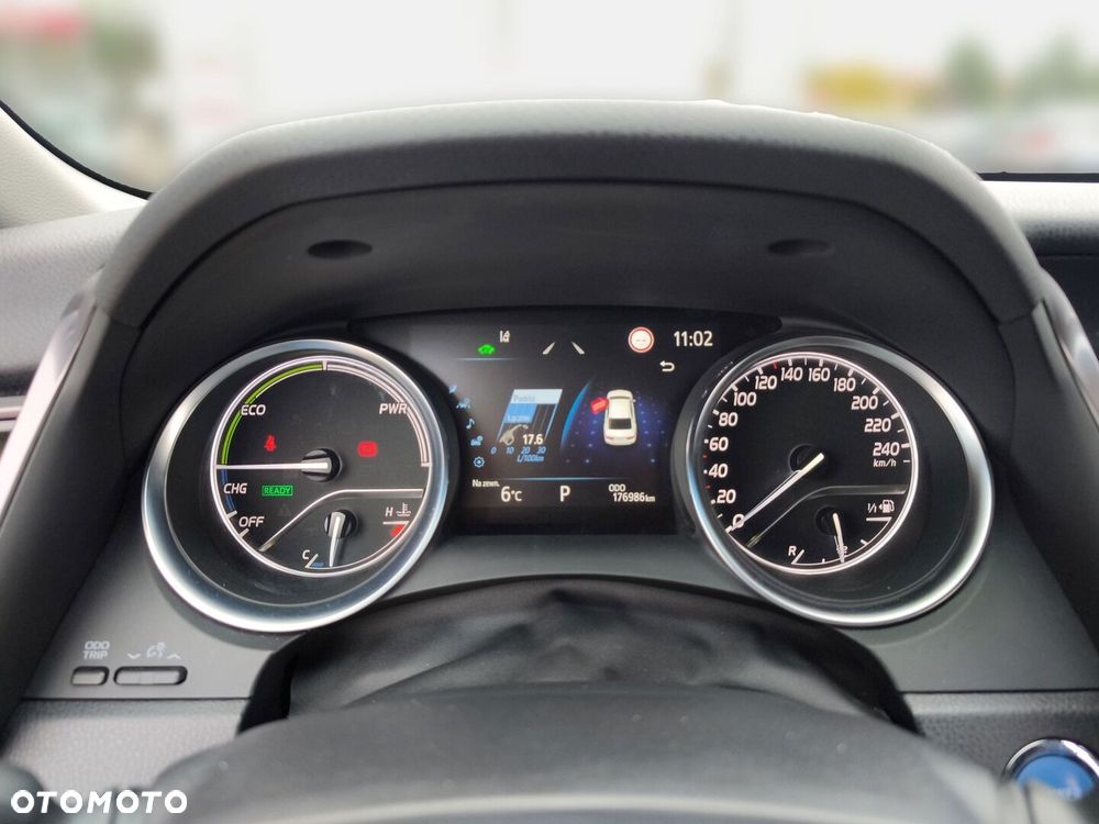 Toyota Camry 2.5 Hybrid Comfort CVT - 18