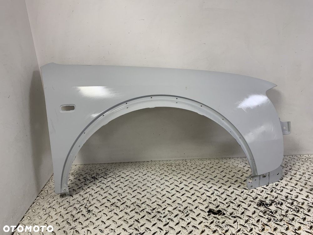 NOWY ORYGINALNY PRAWY PRZEDNI PRAWA PRZÓD BŁOTNIK AUDI A6 C5 ALLROAD 99-05 4Z7821108 - 2