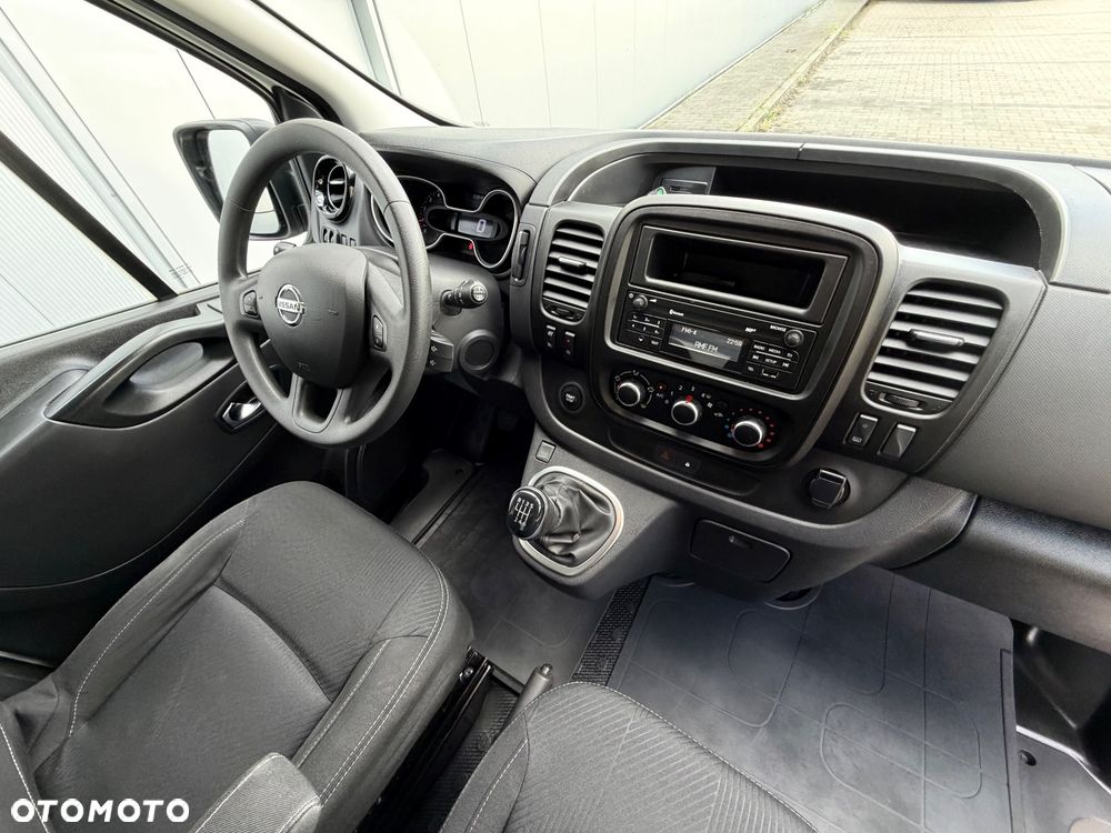 Nissan NV300 - 27