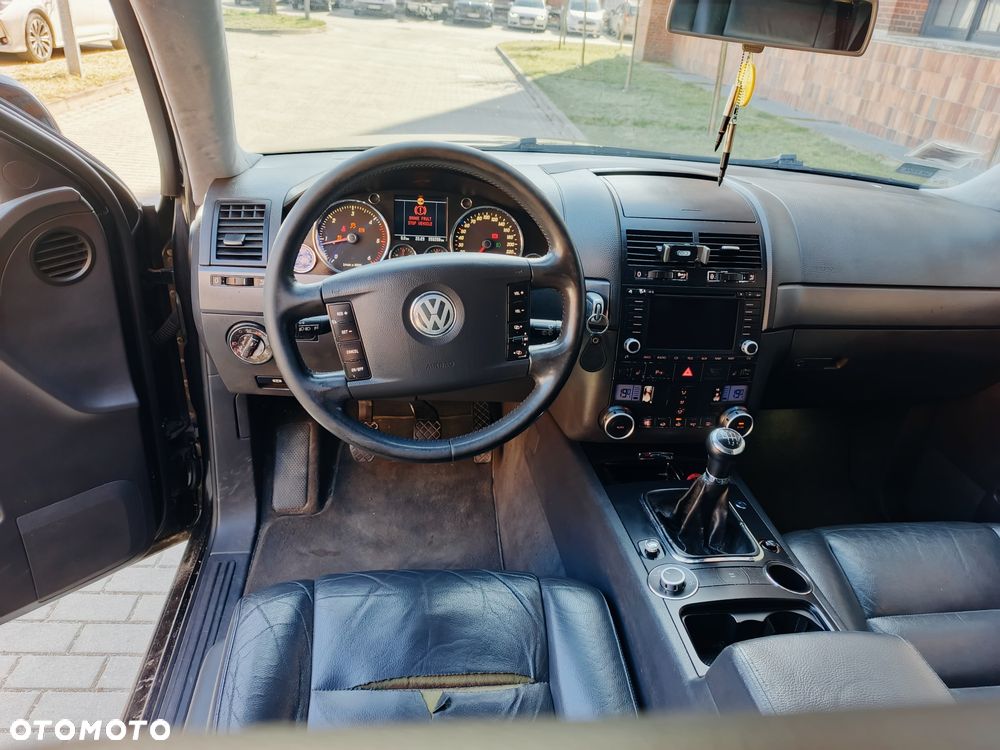Volkswagen Touareg - 8