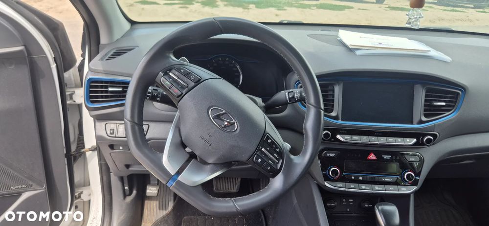 Hyundai IONIQ Hybrid Platinum - 20