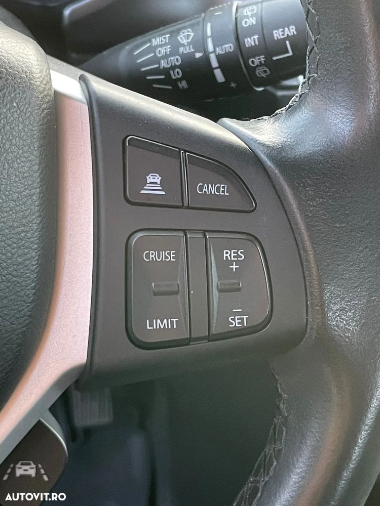 Suzuki Vitara 1.4 Boosterjet MHEV Passion - 23