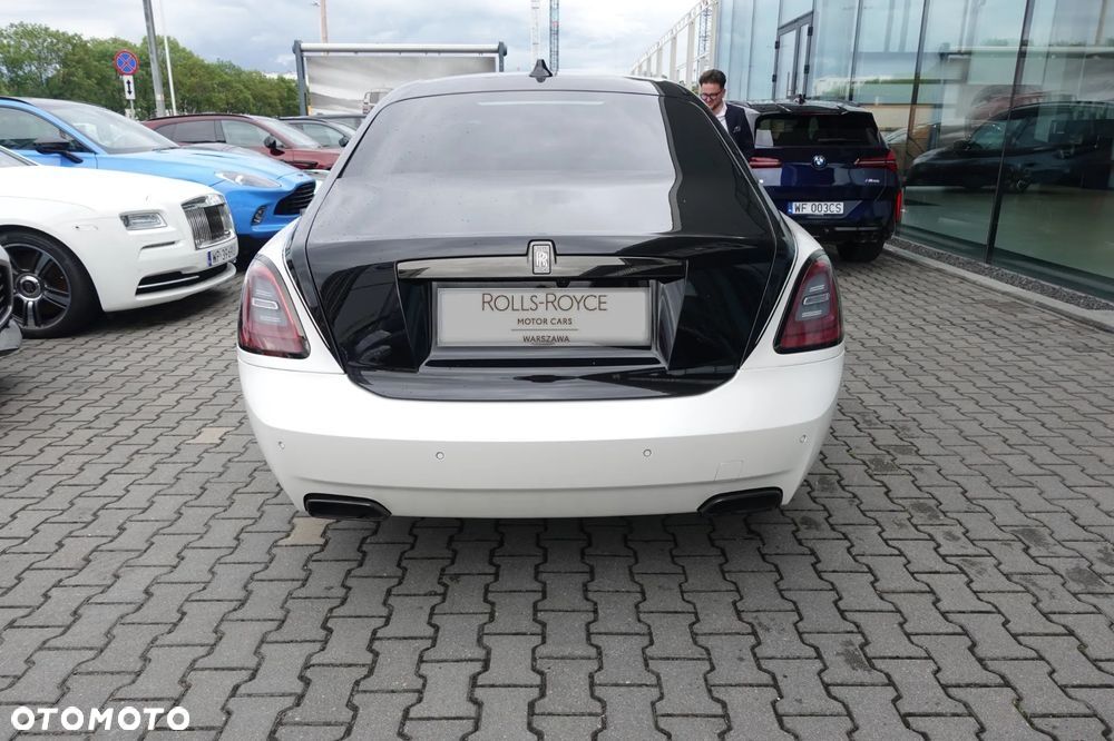 Rolls-Royce Ghost - 23