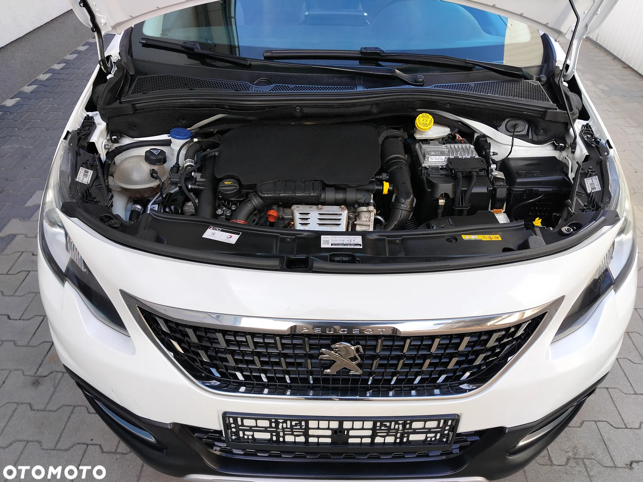 Peugeot 2008 PureTech 110 Stop&Start Allure - 26