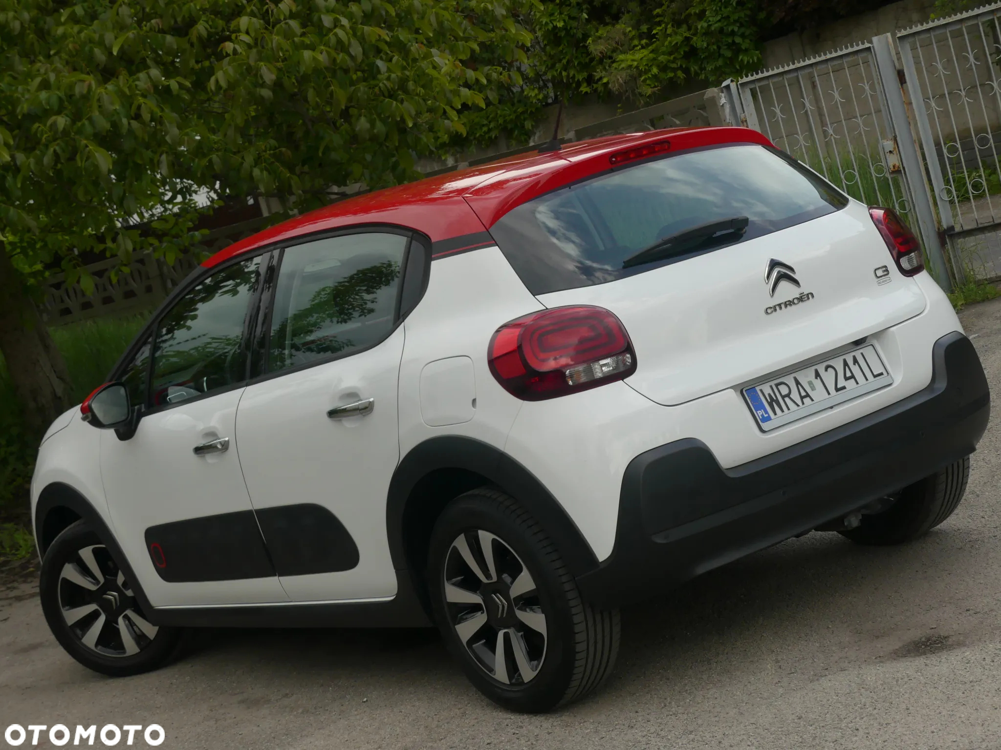 Citroën C3 Pure Tech 82 SHINE - 20