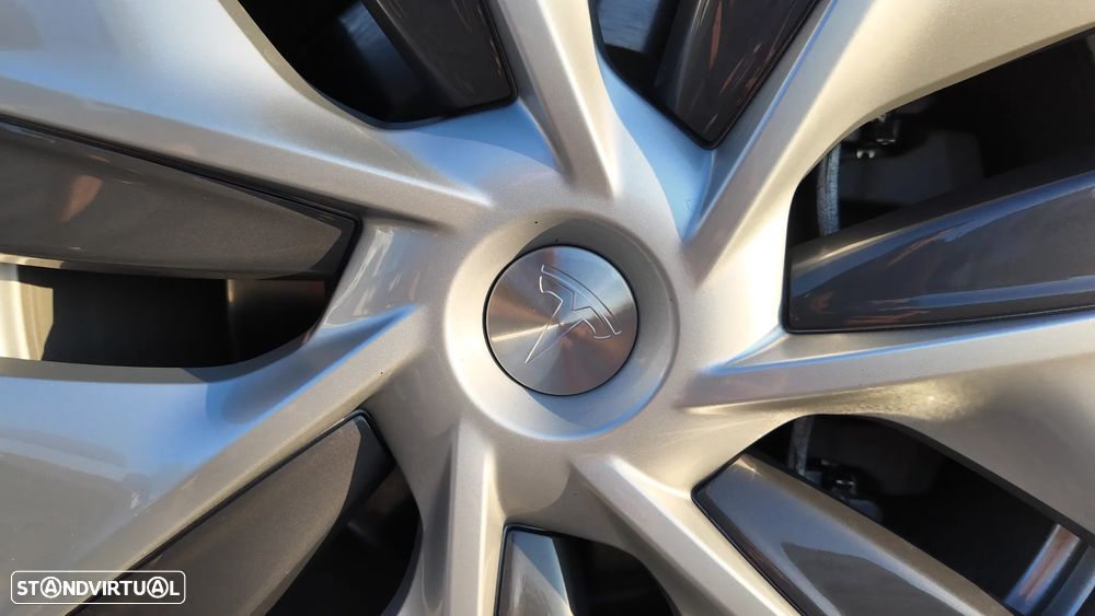 Tesla Model Y RWD - 27
