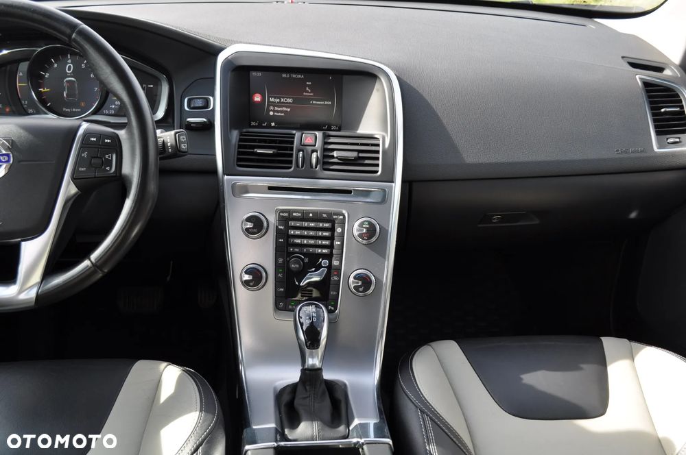Volvo XC 60 - 10