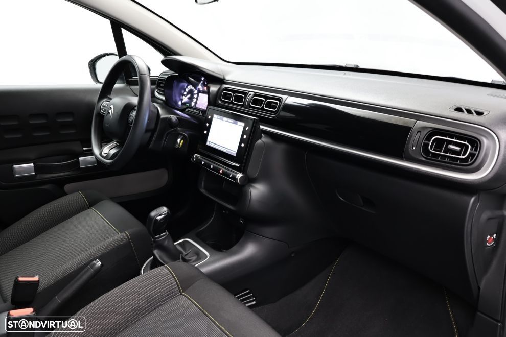 Citroën C3 1.2 PureTech Plus - 20