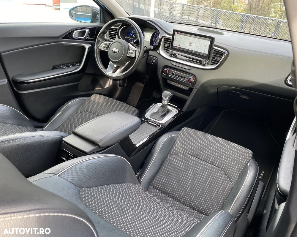 Kia XCeed 1.6 GDI DCT6 OPF Plug-in-Hybrid Platinum Edition - 16