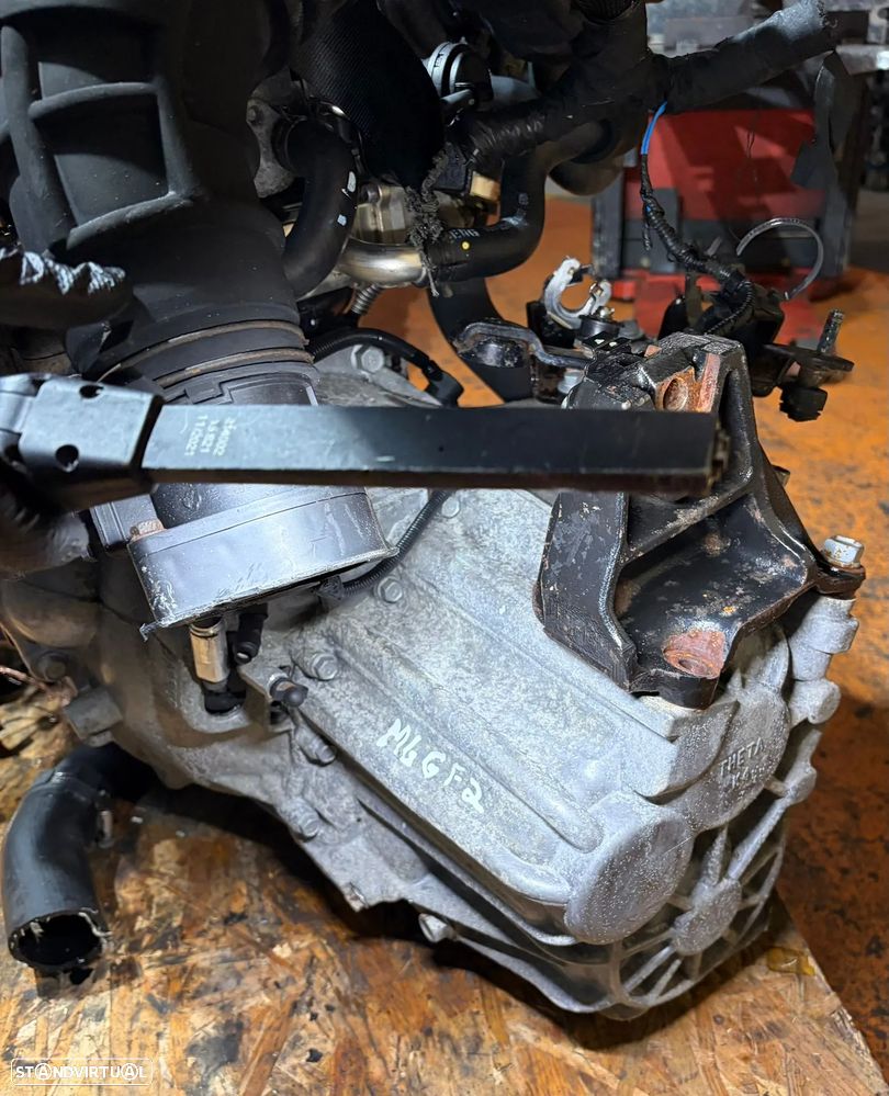 Caixa de Velocidades Hyundai i40 1.7 CRDI Ref: M6GF2U2-1.7/D4FD - 3