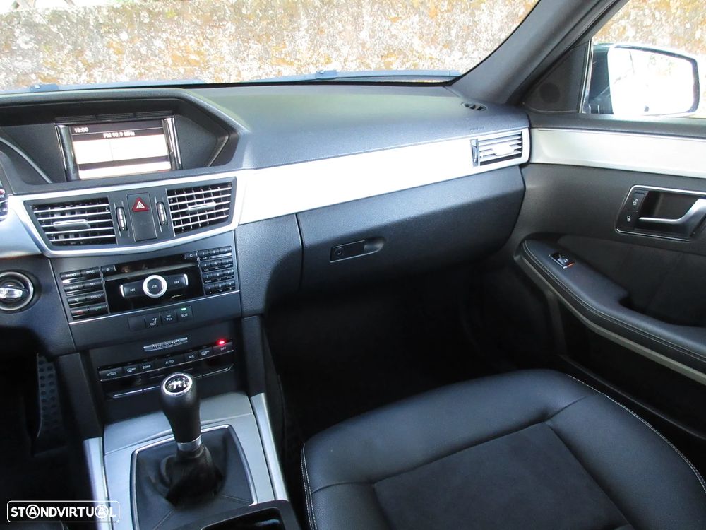 Mercedes-Benz E 250 - 35