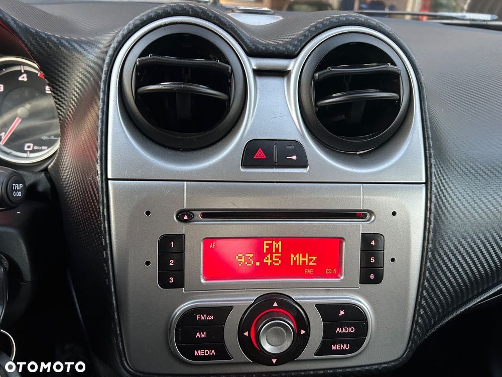 Alfa Romeo Mito 1.3 JTDM Turismo - 30