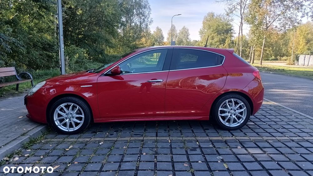 Alfa Romeo Giulietta 2014 photo 5