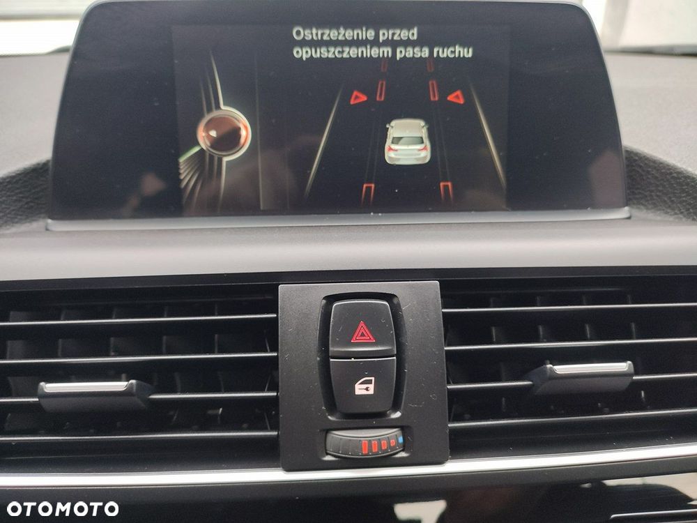 BMW Seria 1 118d xDrive Sport Line - 22