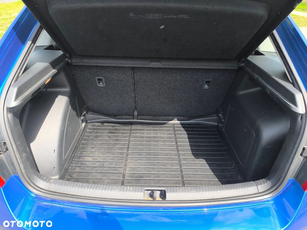 Skoda RAPID Spb 1.2 TSI Ambition - 7