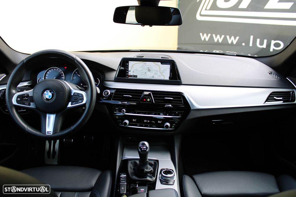 BMW 520 d Pack M - 26