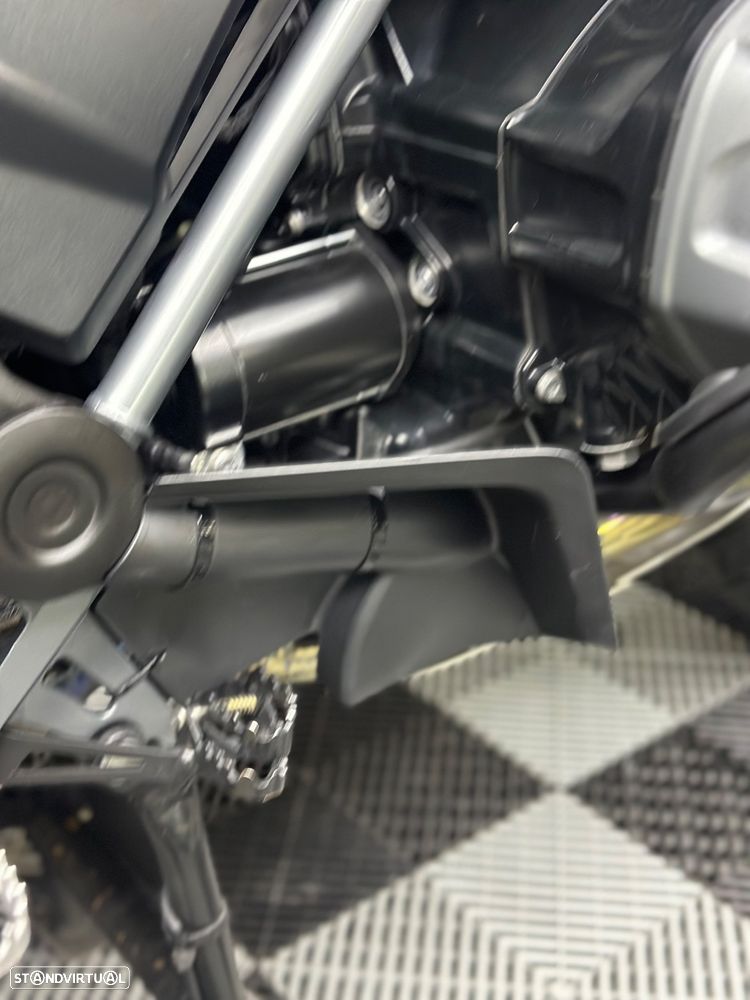 BMW R 1250 GS Adventure Triple black - 16